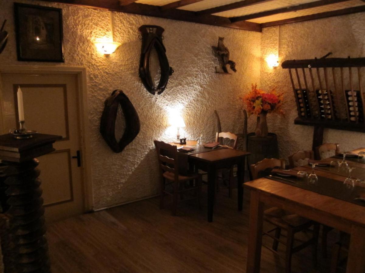 Auberge Des Deux Rivieres Seix Buitenkant foto