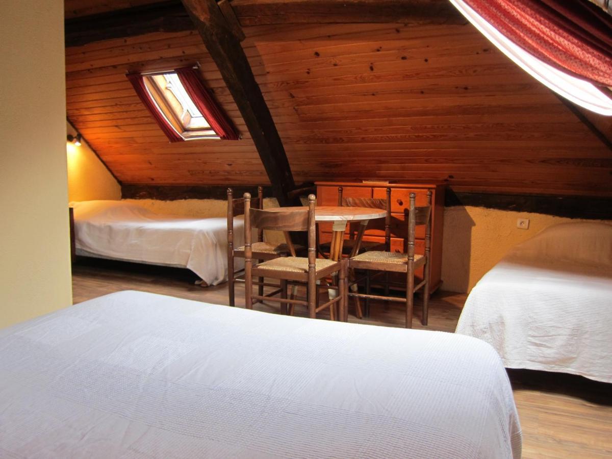 Auberge Des Deux Rivieres Seix Kamer foto