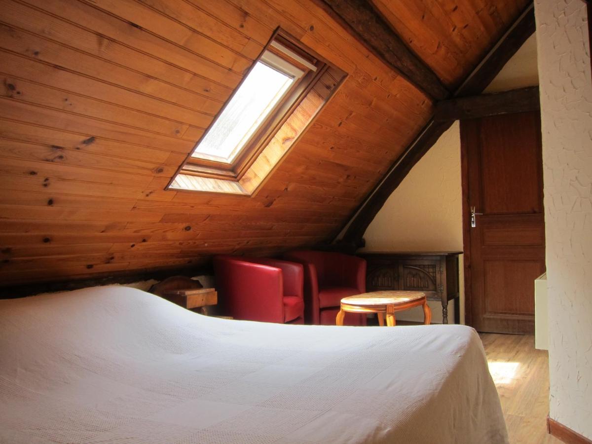 Auberge Des Deux Rivieres Seix Kamer foto
