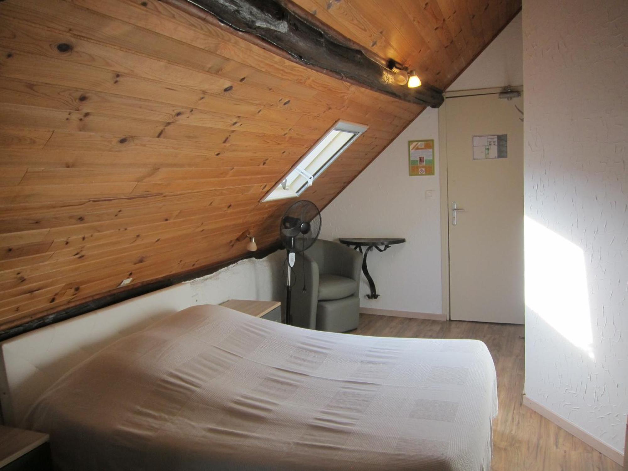Auberge Des Deux Rivieres Seix Kamer foto